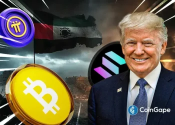 Top 3 Price Predictions Feb 2026 for Solana, Bitcoin, Pi Network as Odds of Trump Attacking Iran Rise
